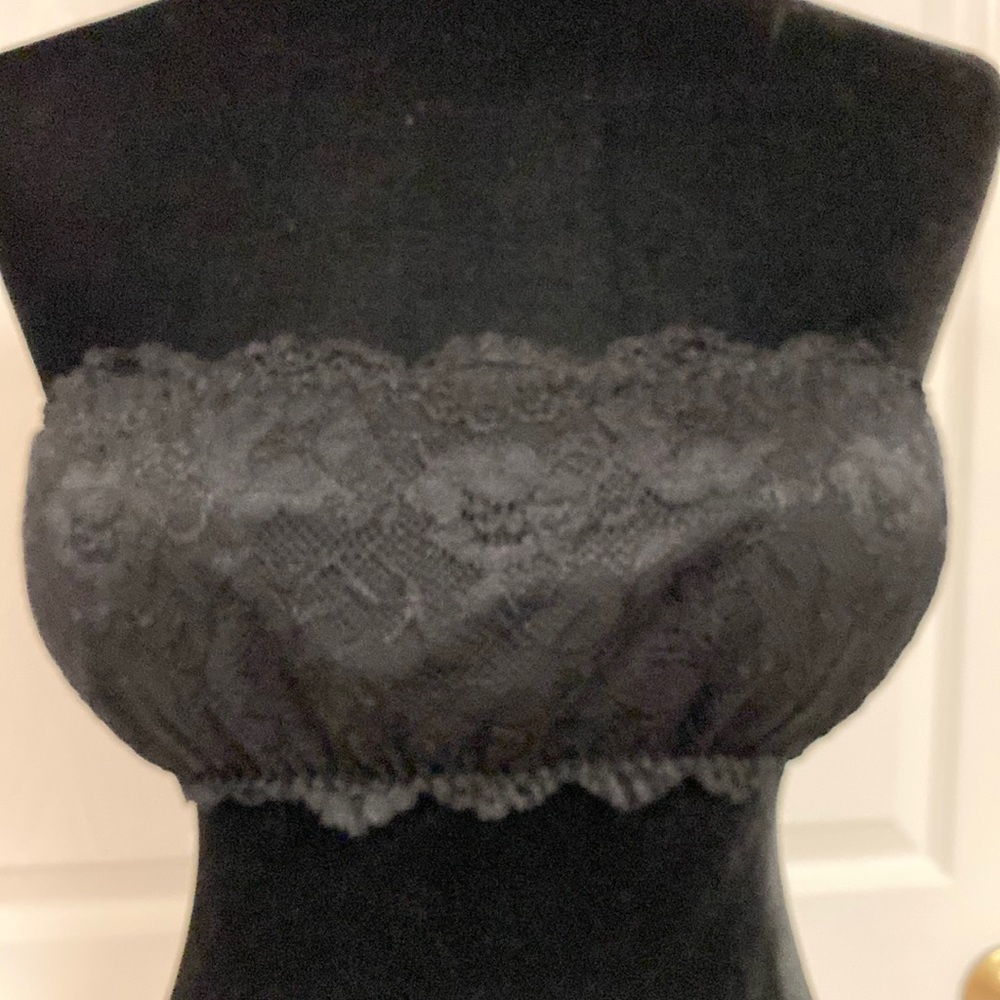 Cato blk lace strapless bralette. Size Medium